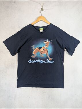 Cartoon Network Scooby-Doo Graphic V Neck T Shirt Size XL Black Vintage Y2K